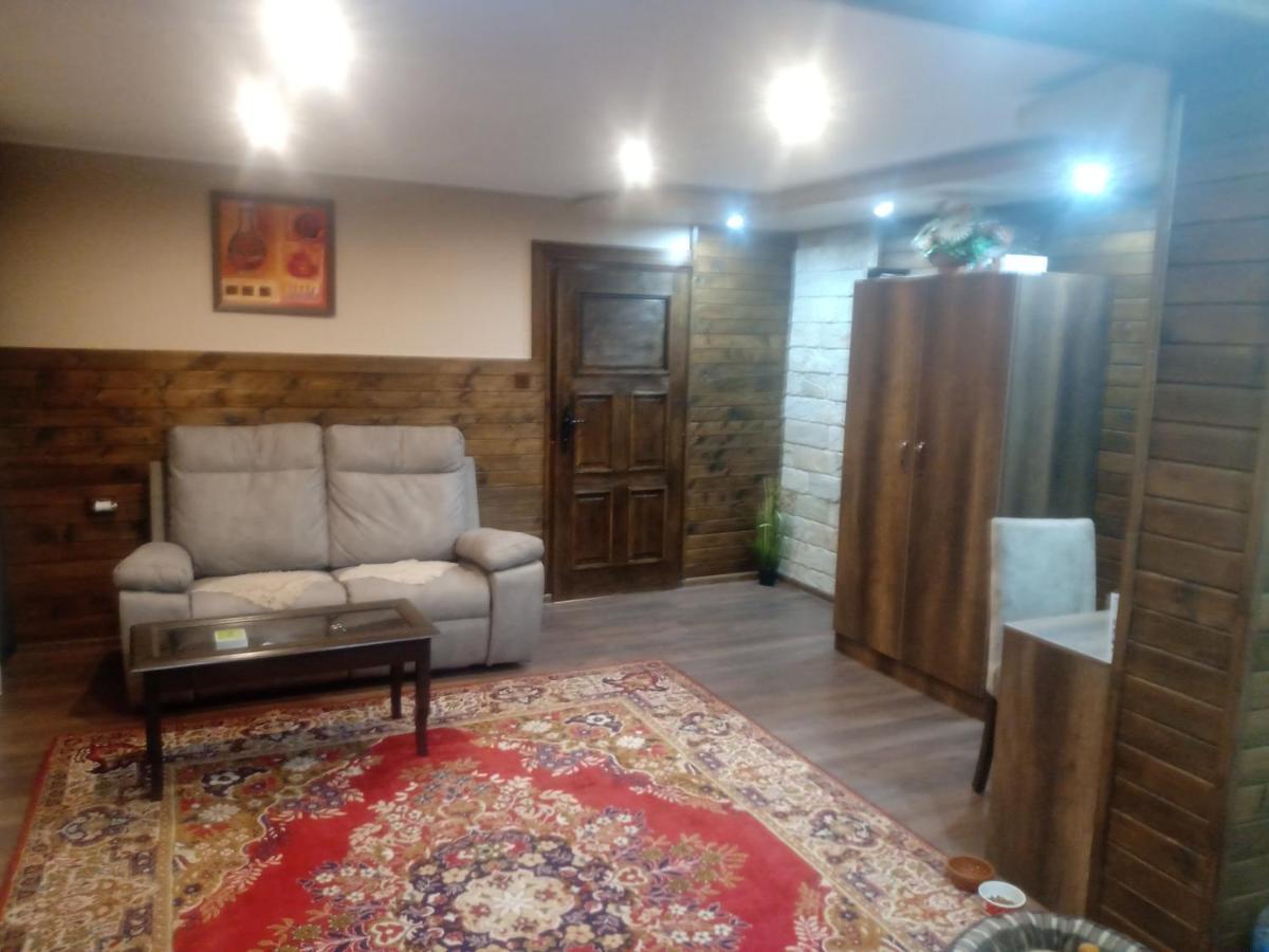 Hotel Кръчмъ При Байката à Ribarica Extérieur photo