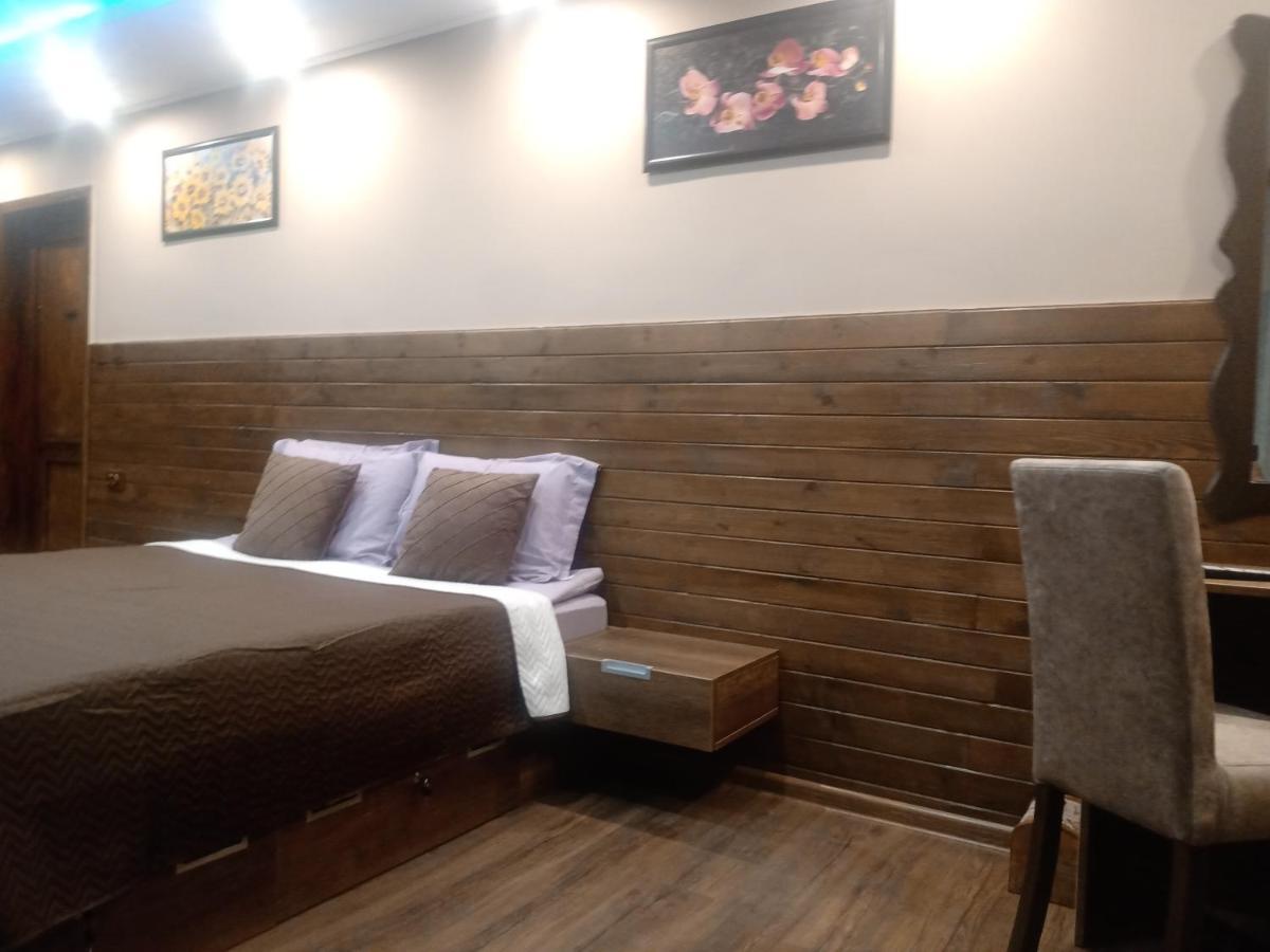 Hotel Кръчмъ При Байката à Ribarica Extérieur photo